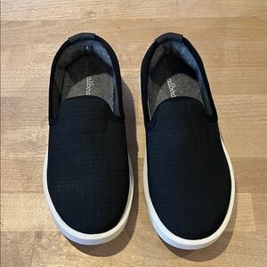 Allbirds women’s Black Slip-On Loafers size 6 like new